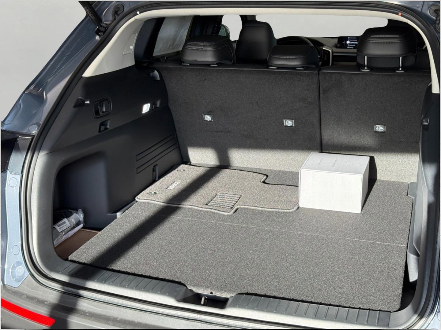 New 2026 MAZDA CX-50 AWD 2.5 S w/ Cargo Package image 23