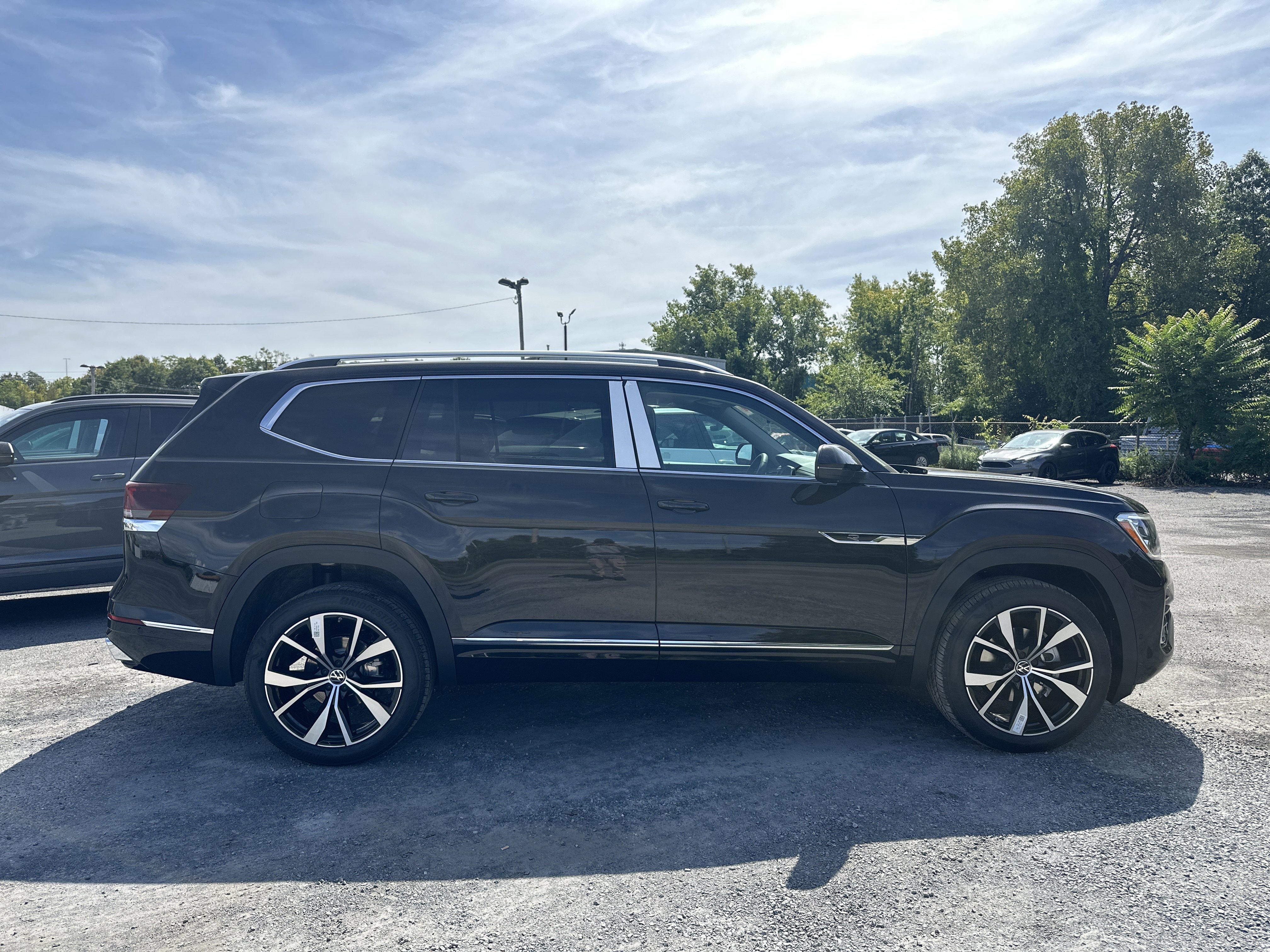 New 2026 Volkswagen Atlas SEL Premium R-Line image 4