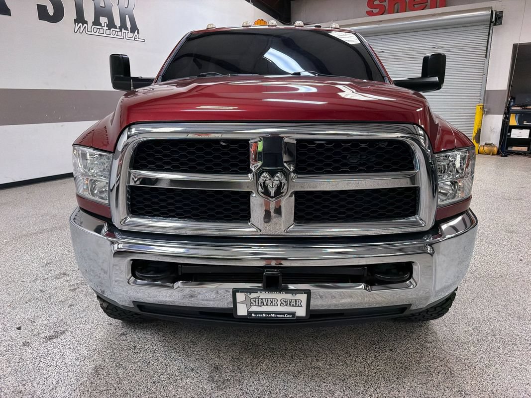 Used 2015 RAM 3500 Tradesman w/ Chrome Appearance Group RWD image 12