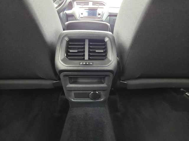 Used 2024 Volkswagen Tiguan S image 34