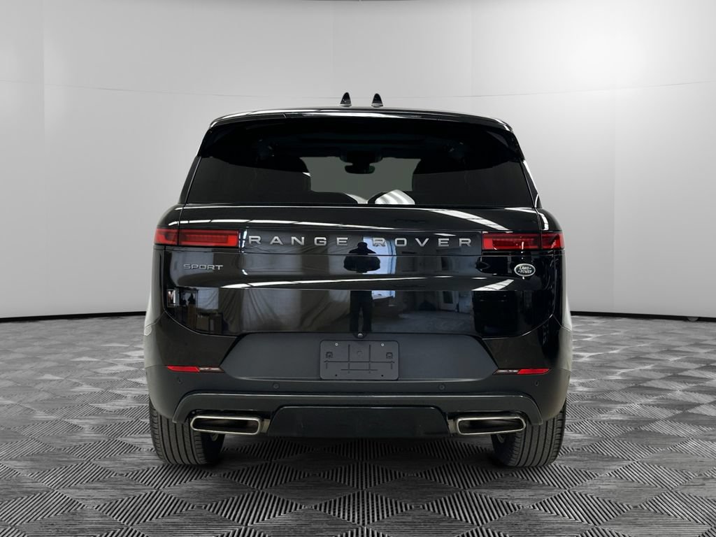 Used 2023 Land Rover Range Rover Sport SE AWD/4WD image 4