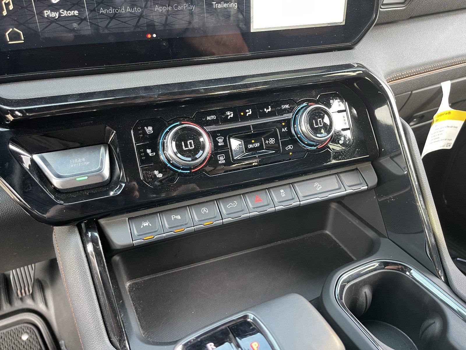 Certified 2026 GMC Sierra 1500 AT4 w/ Technology Package AWD/4WD image 27