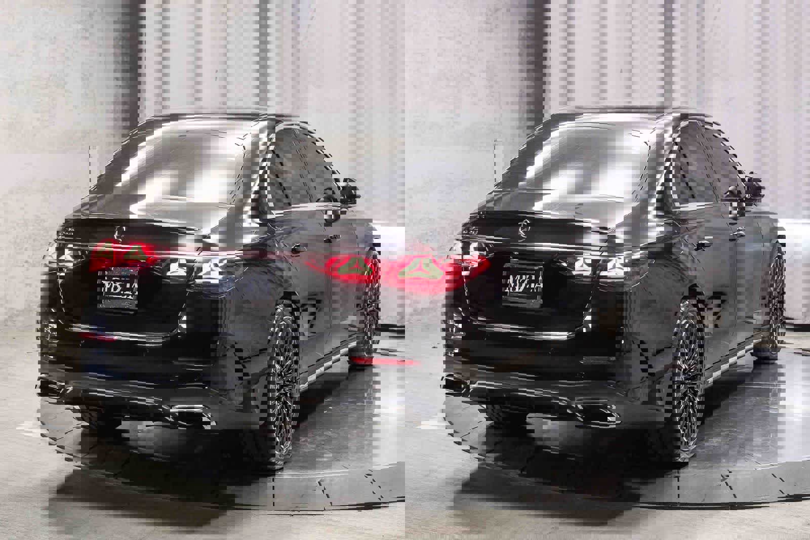 Used 2025 Mercedes-Benz E 350 Sedan image 4