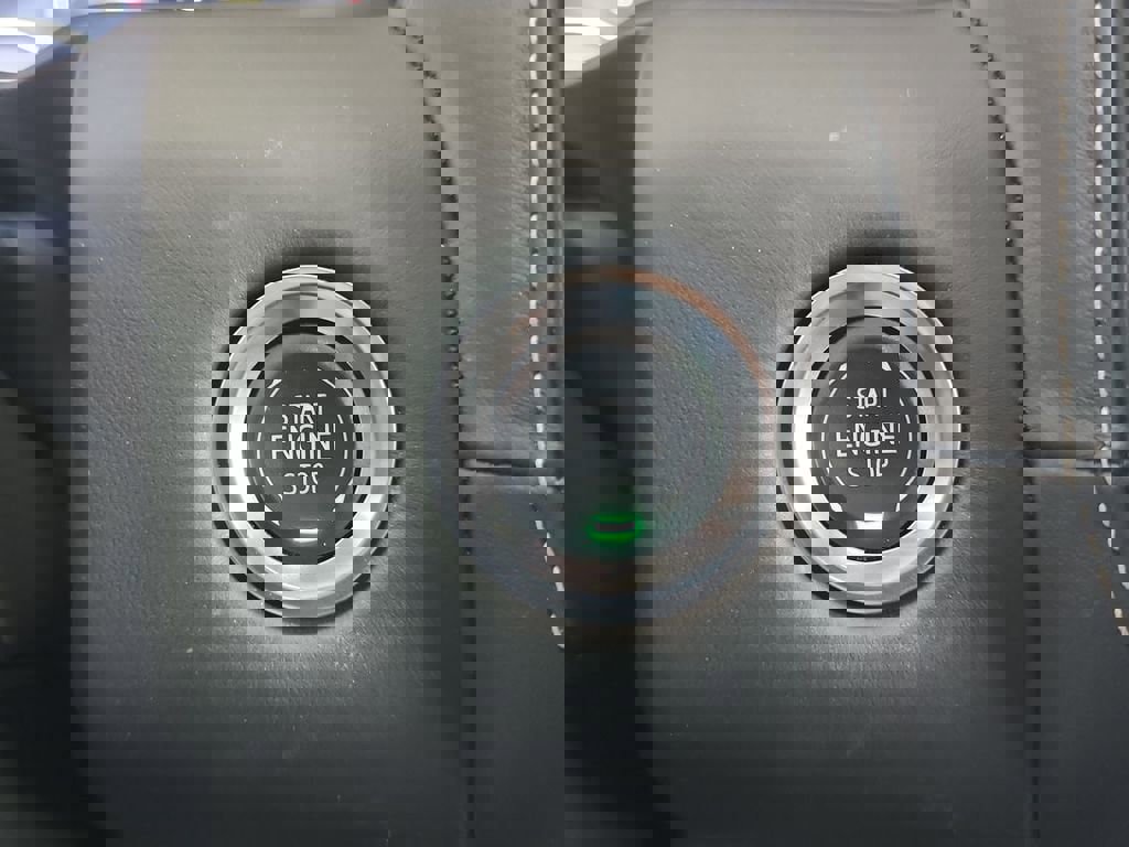 Certified 2024 GMC Yukon Denali Ultimate w/ LPO, Floor Liner Package image 17