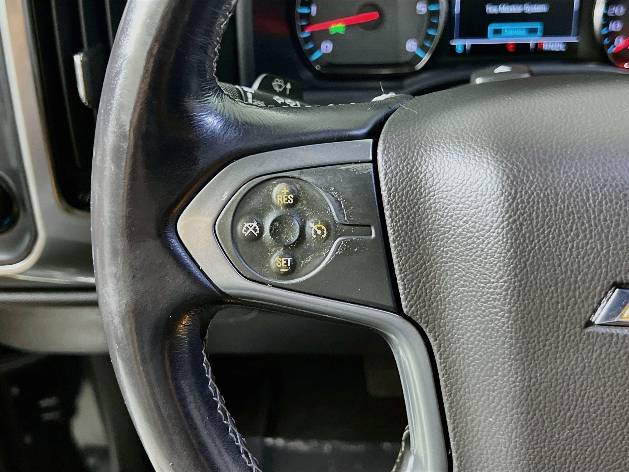 Used 2019 Chevrolet Silverado 1500 LT w/ All Star Edition AWD/4WD image 18