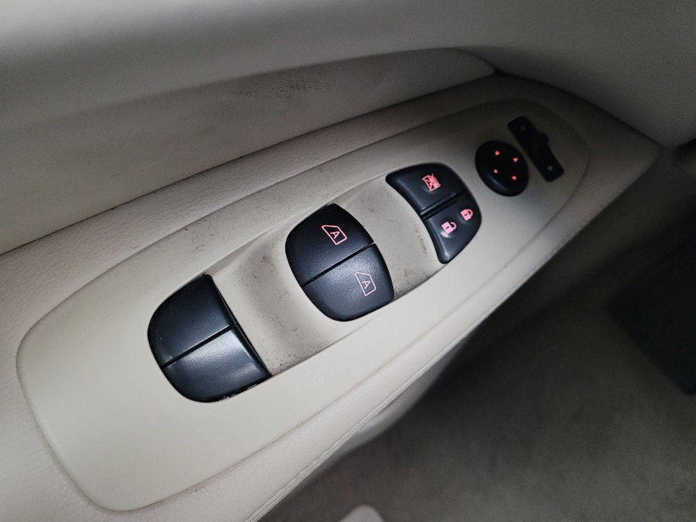 Used 2015 Nissan Pathfinder Platinum w/ Cargo Package AWD/4WD image 27
