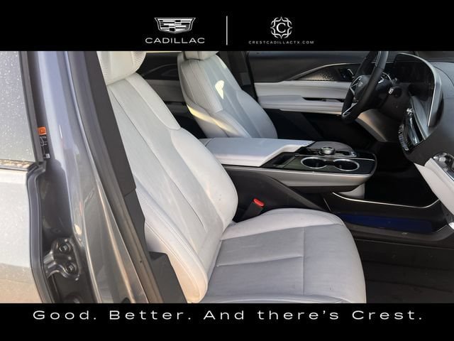 Used 2023 Cadillac Lyriq 2WD image 22