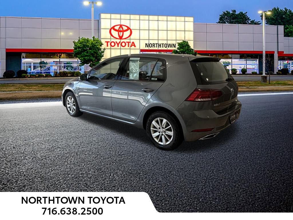 Used 2019 Volkswagen Golf 4-Door FWD image 3