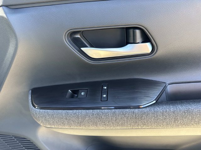 New 2027 Nissan Kicks SV AWD/4WD image 16