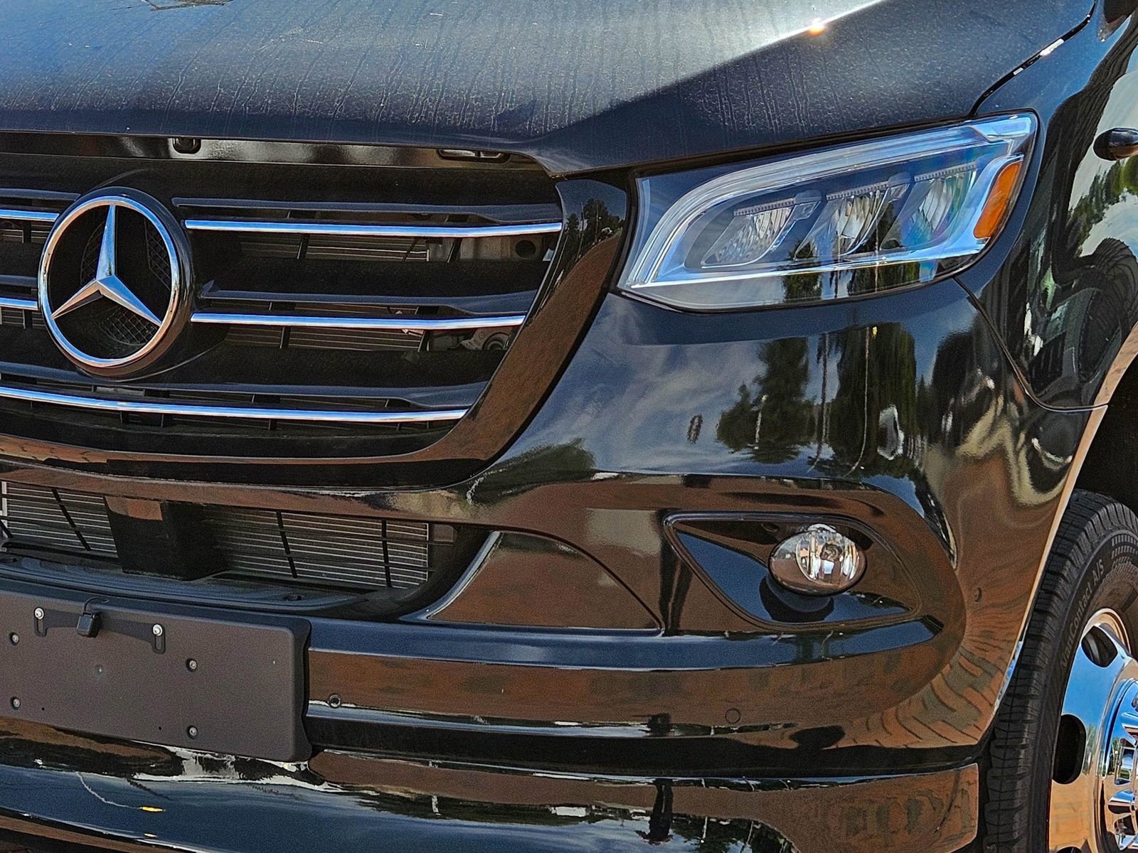 New 2025 Mercedes-Benz Sprinter 3500 image 9
