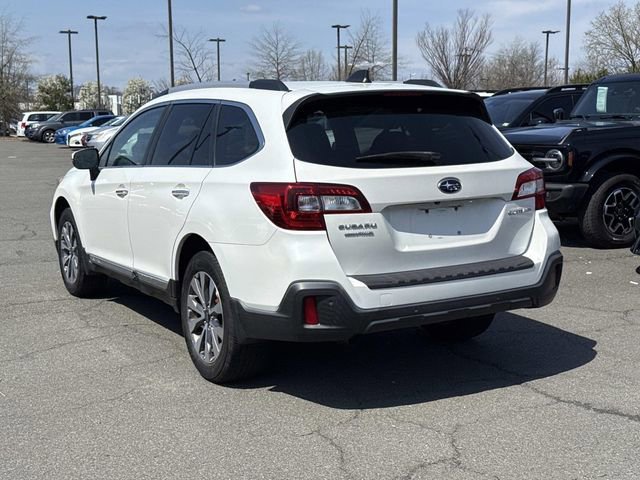 Used 2018 Subaru Outback 2.5i Touring image 4