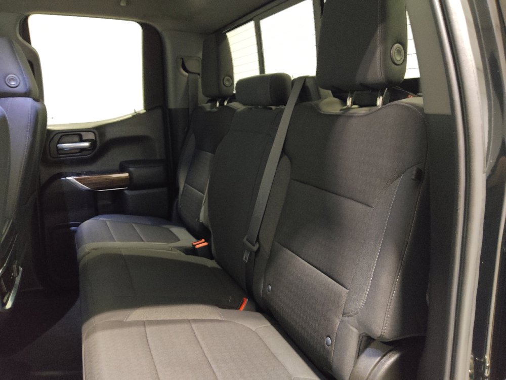 Used 2020 GMC Sierra 1500 Elevation w/ Elevation Value Package image 18