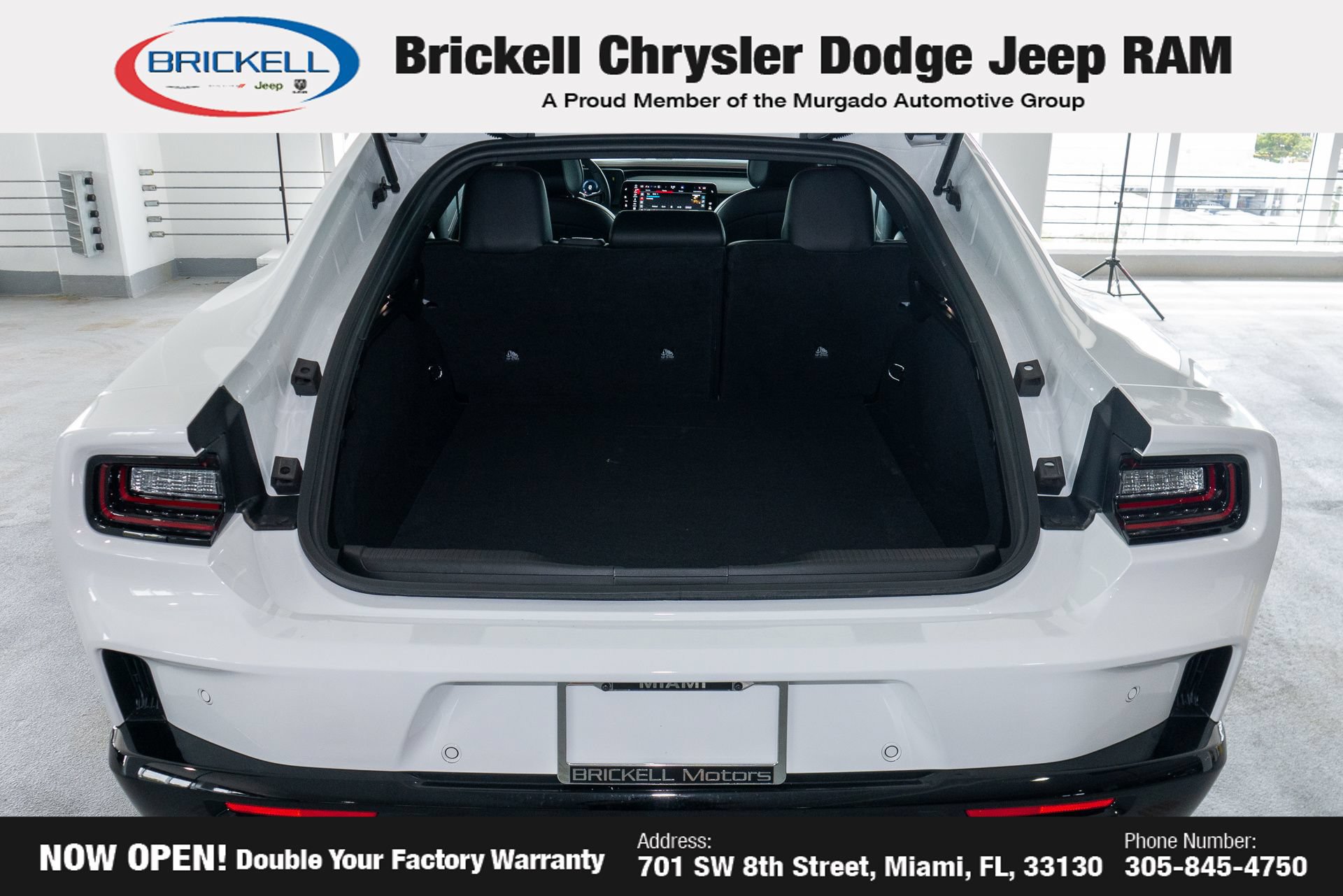 New 2026 Dodge Charger Scat Pack w/ Blacktop Package AWD/4WD image 10