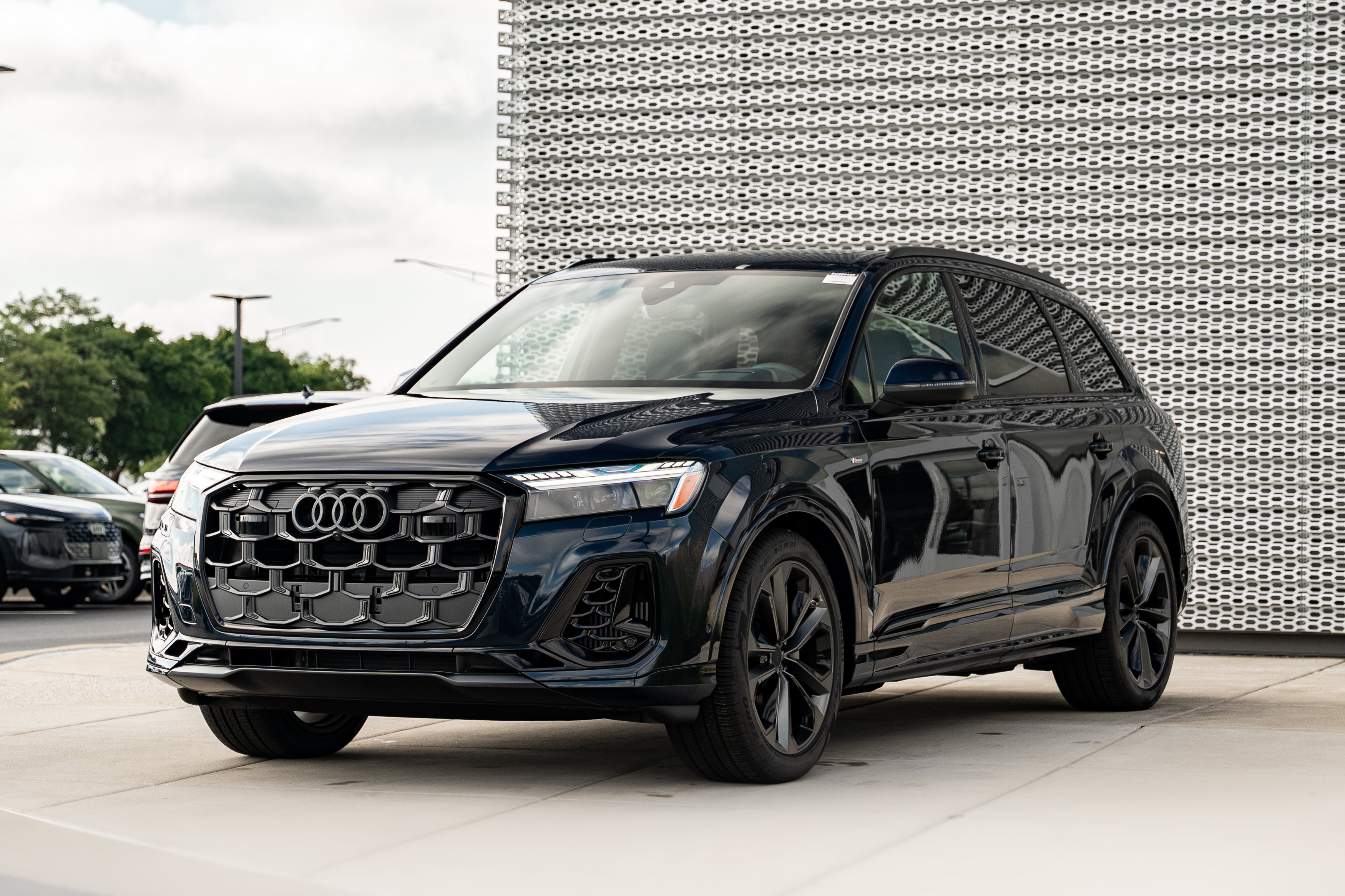 New 2026 Audi Q7 3.0T Prestige AWD/4WD image 7