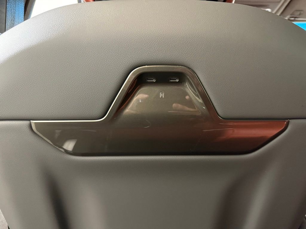 New 2024 Lincoln Nautilus Black Label w/ Jet Appearance Package (87T) image 43