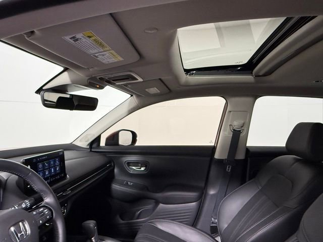 Used 2025 Honda HR-V EX-L image 33