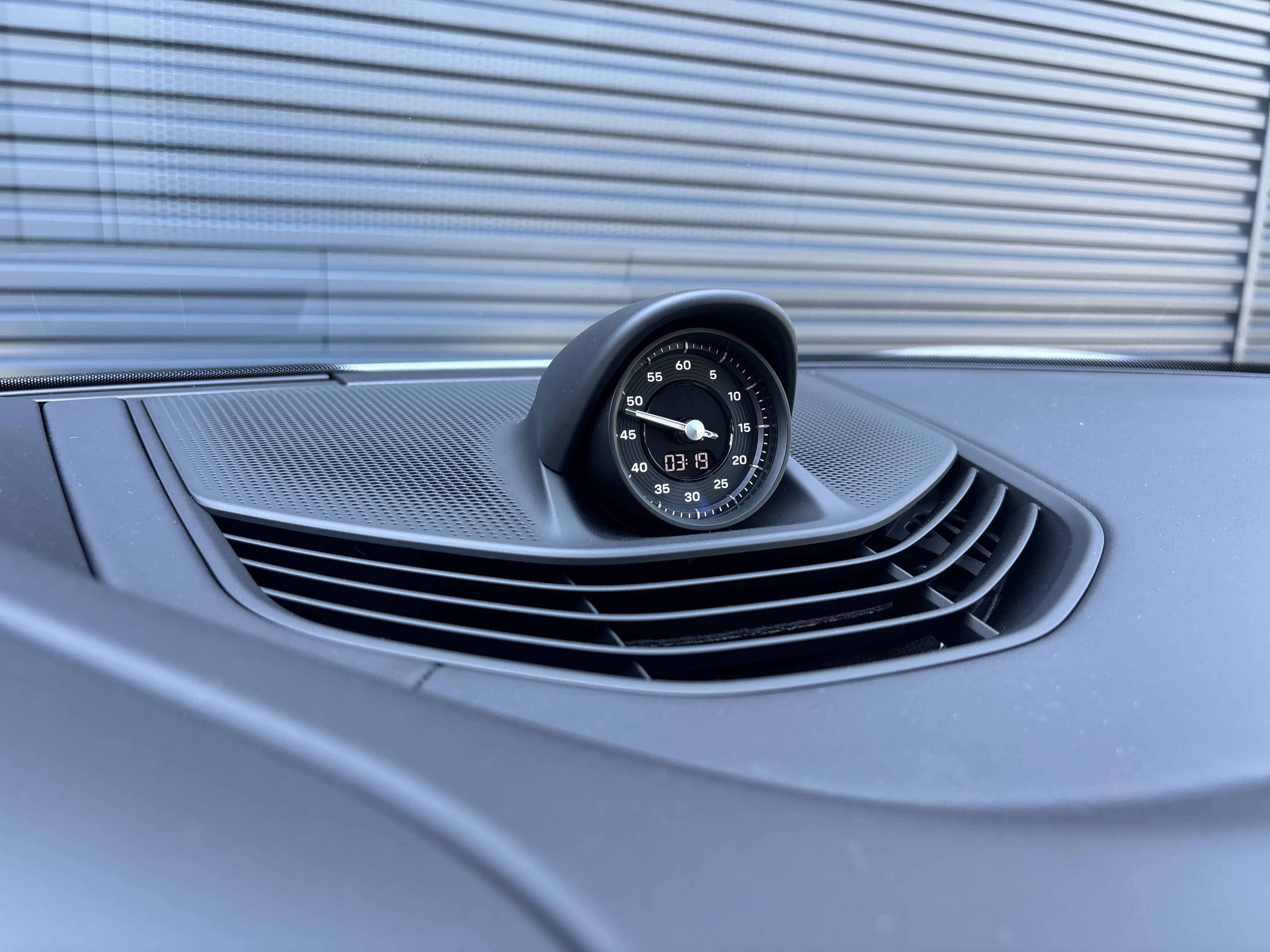 New 2026 Porsche Taycan GTS AWD/4WD image 24