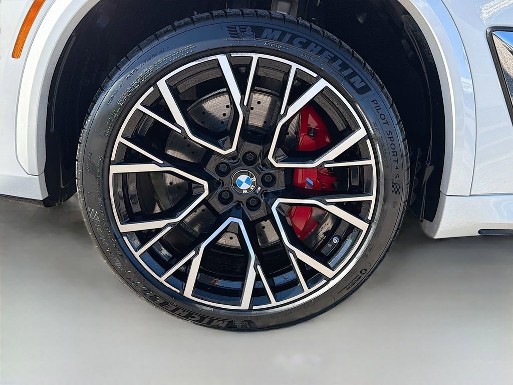 Used 2022 BMW X5 M w/ Executive Package image 43