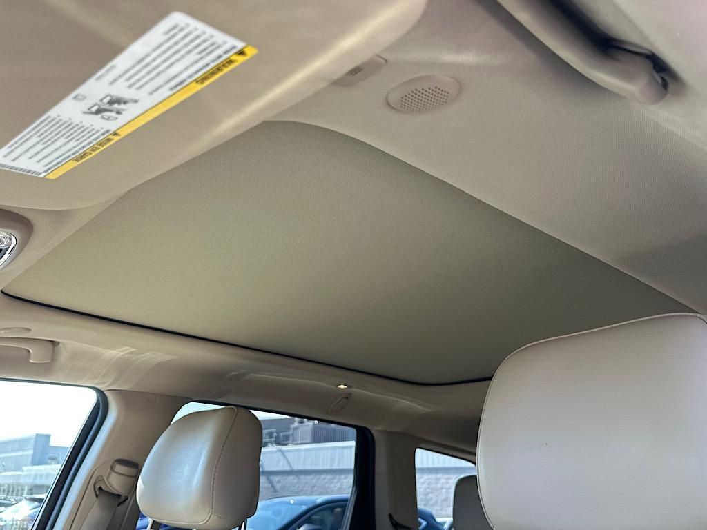 Used 2021 Jeep Grand Cherokee Limited w/ Luxury Group II image 20