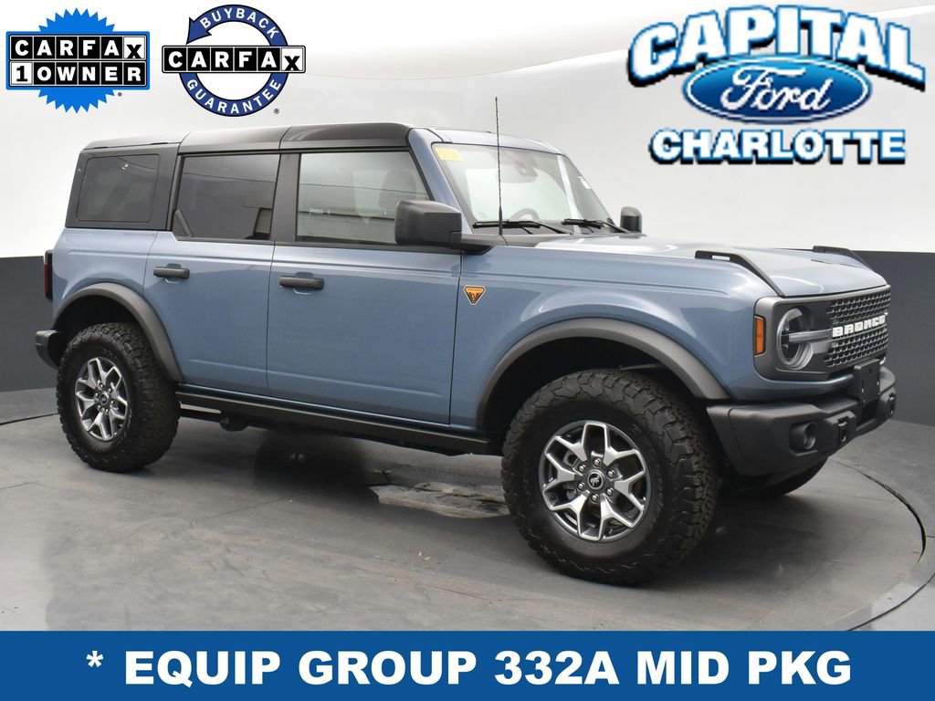 Used 2025 Ford Bronco Badlands image 3