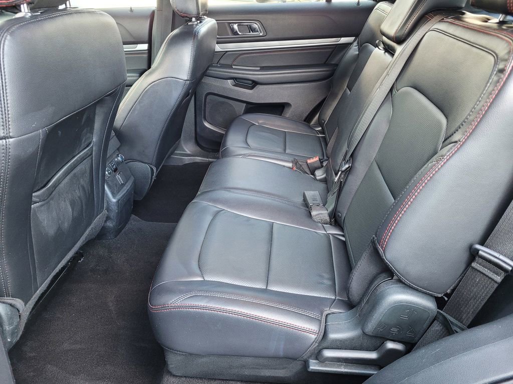 Used 2019 Ford Explorer Sport image 8