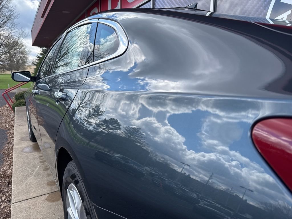 Used 2019 Chevrolet Malibu LT FWD image 13