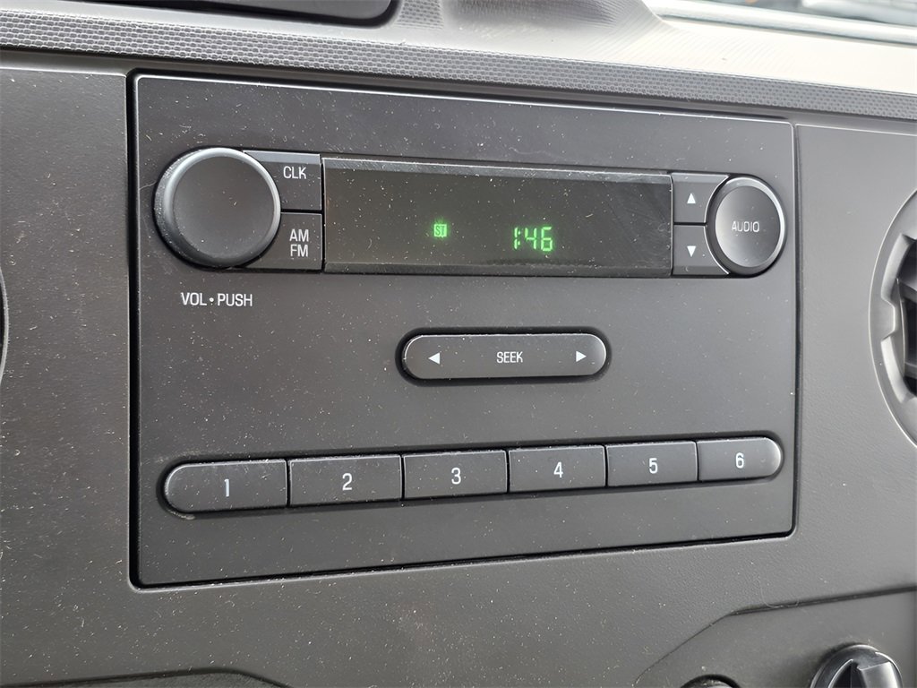 Used 2019 Ford E-350 and Econoline 350 Super Duty image 28