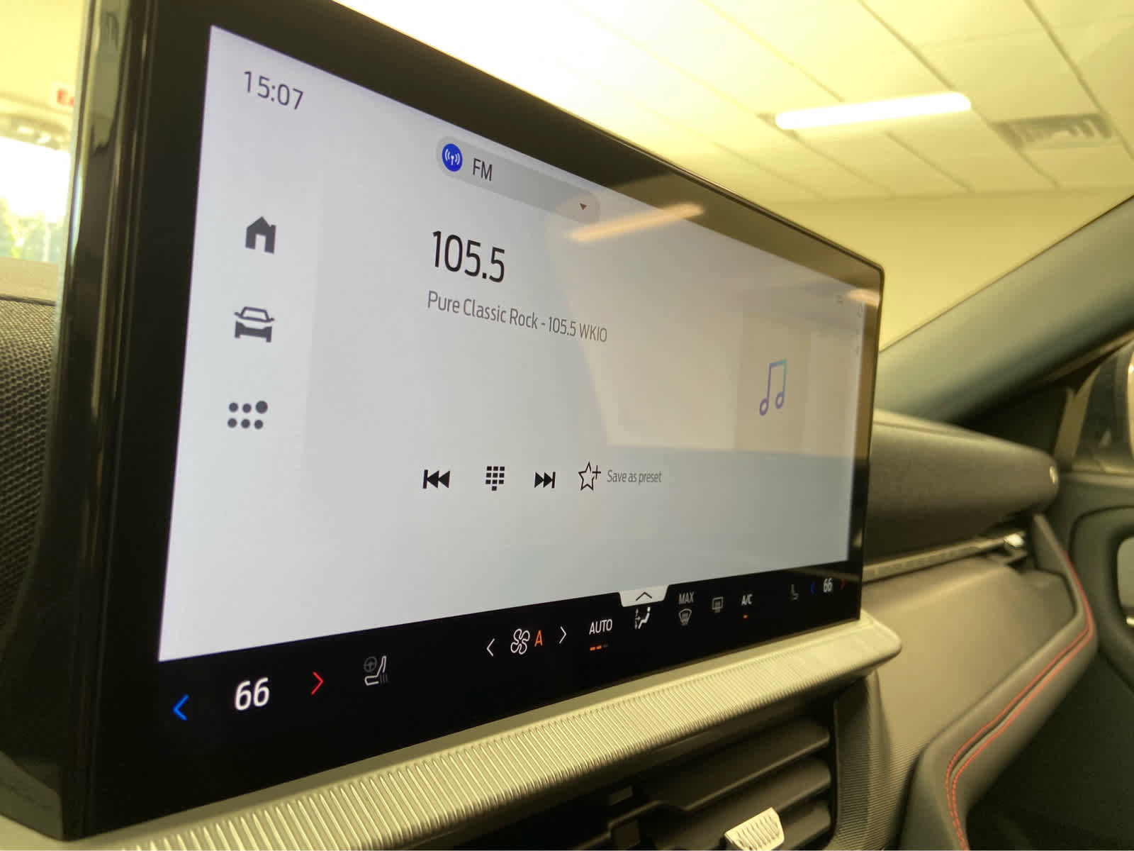New 2025 Ford Explorer ST image 27