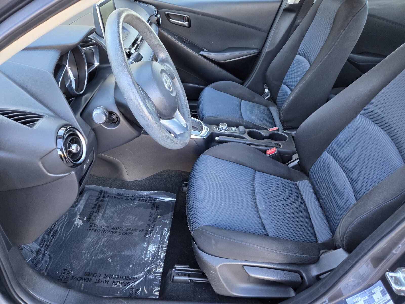 Used 2016 Scion iA image 6