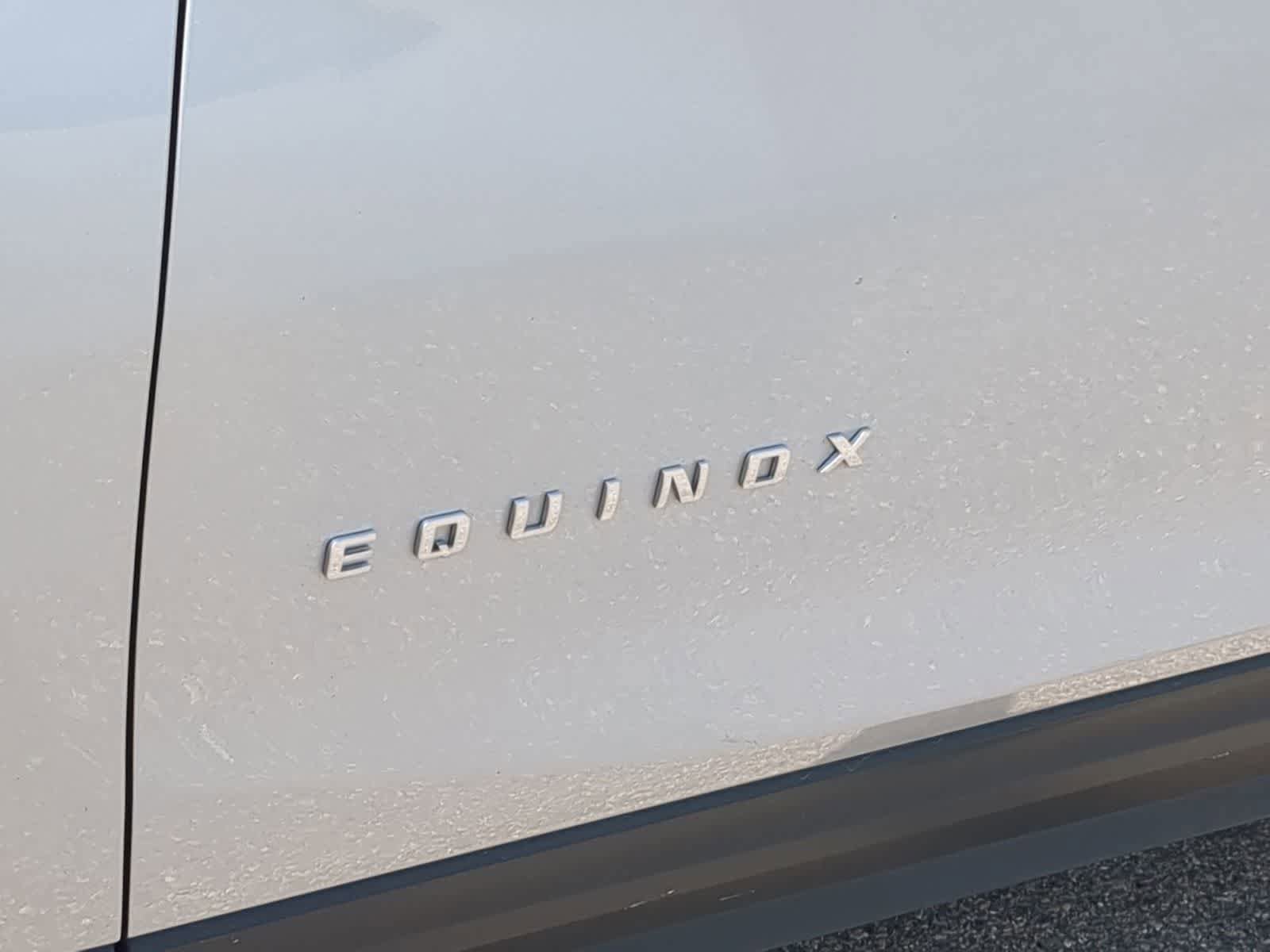 Used 2021 Chevrolet Equinox LT FWD image 13