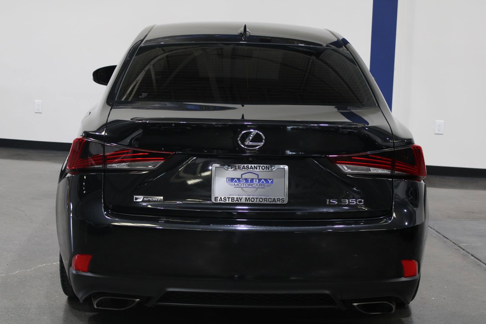 Used 2017 Lexus IS 350 F Sport w/ F Sport Package RWD image 10