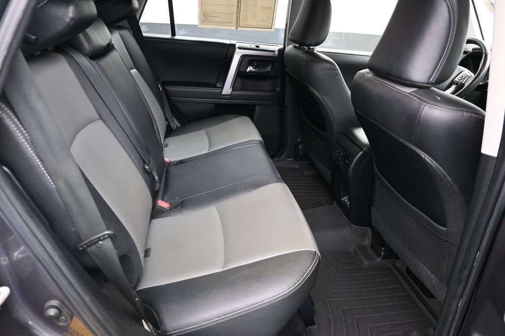 Used 2021 Toyota 4Runner SR5 Premium w/ Moonroof Package RWD image 25