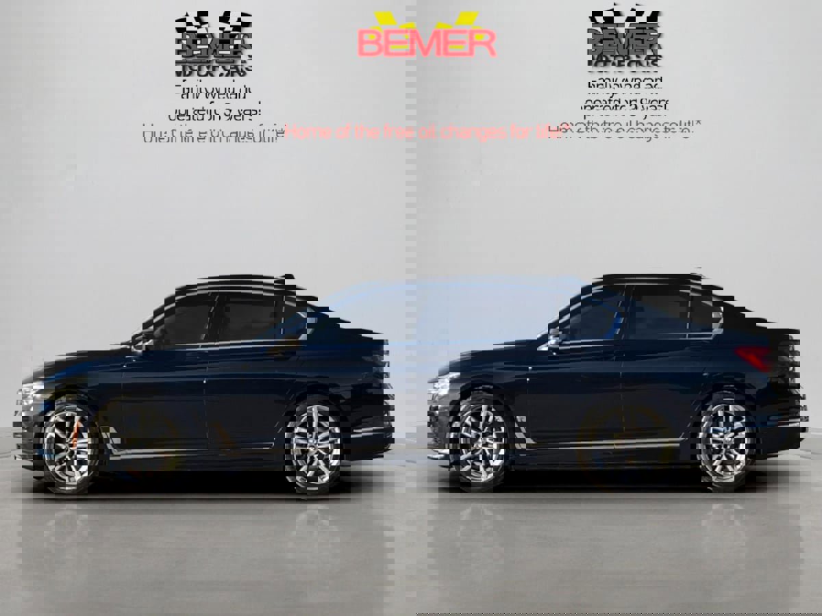 Used 2019 BMW 740i 740i image 2