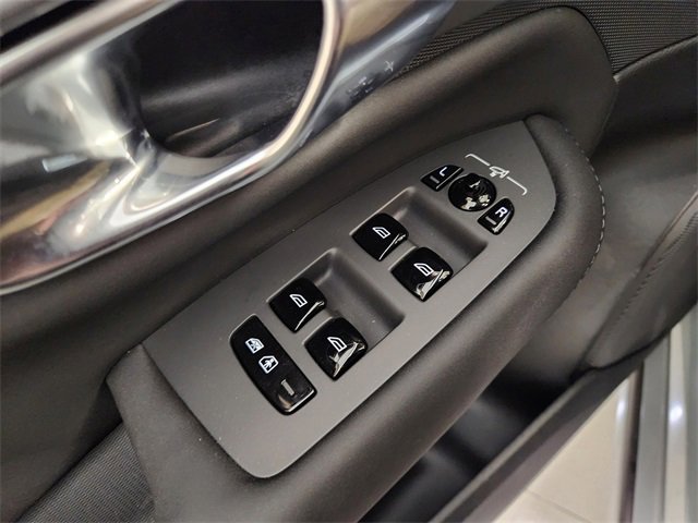 New 2025 Volvo XC90 T8 Plus w/ Protection Package Premier image 23