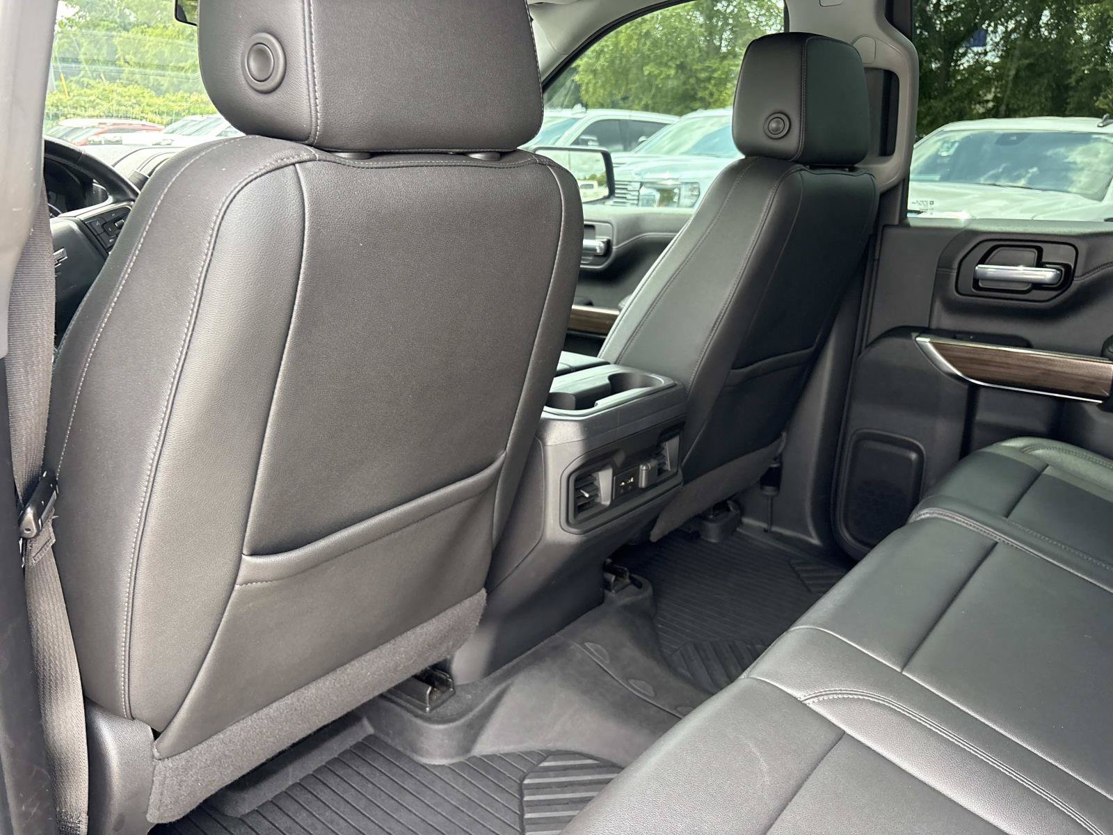Used 2021 Chevrolet Silverado 1500 LT Trail Boss w/ Convenience Package II AWD/4WD image 31