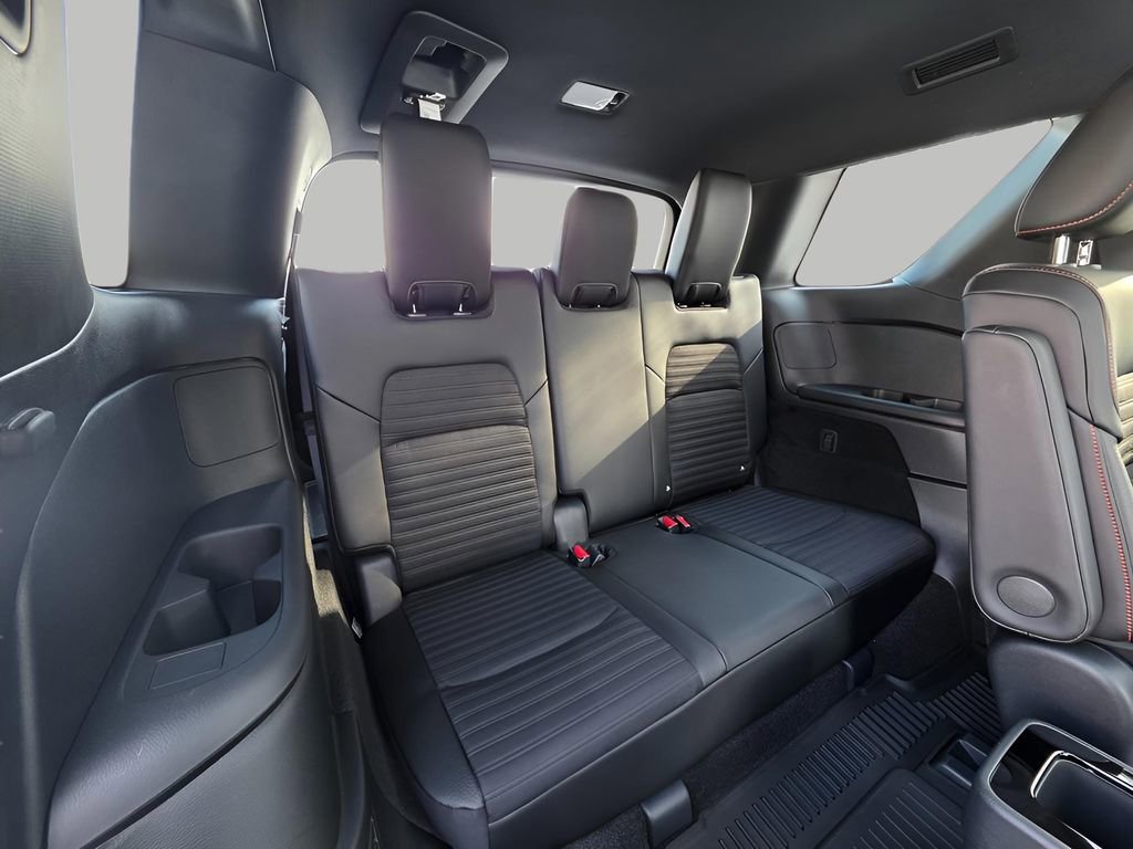 New 2026 Nissan Pathfinder SV image 11