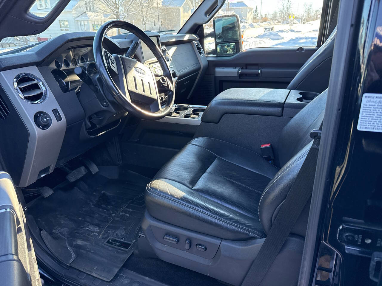 Used 2016 Ford F350 Lariat w/ Chrome Package image 11