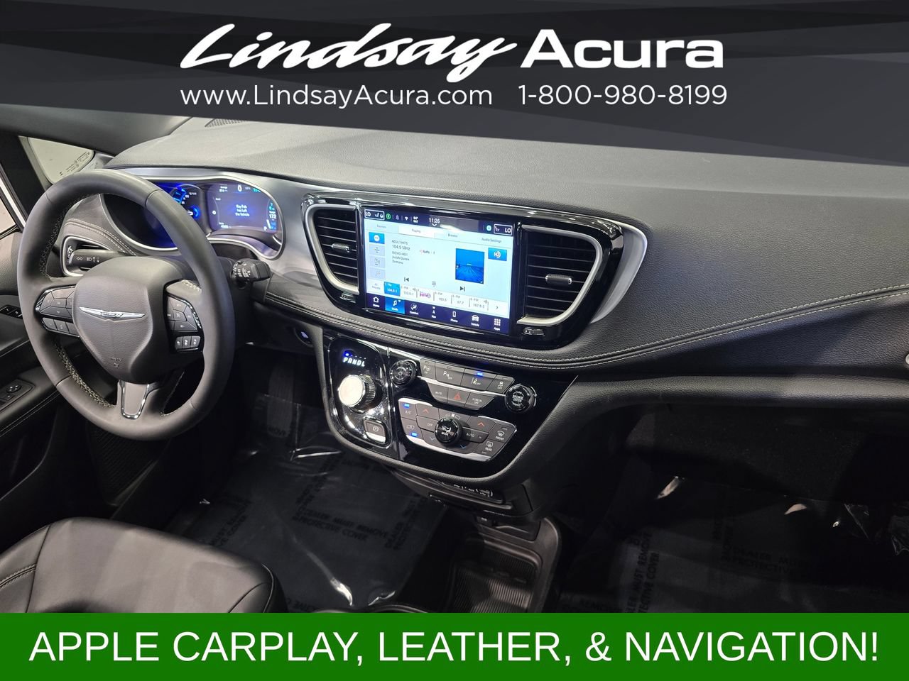 Used 2024 Chrysler Pacifica Limited FWD image 11