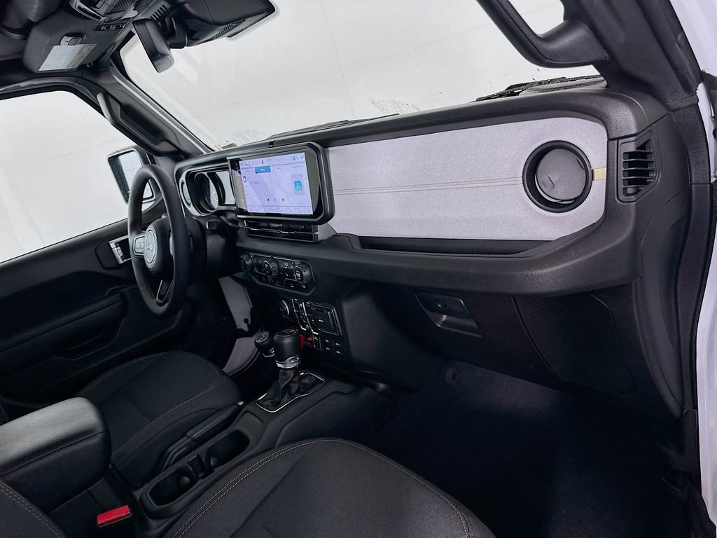 Used 2024 Jeep Gladiator Sport image 28