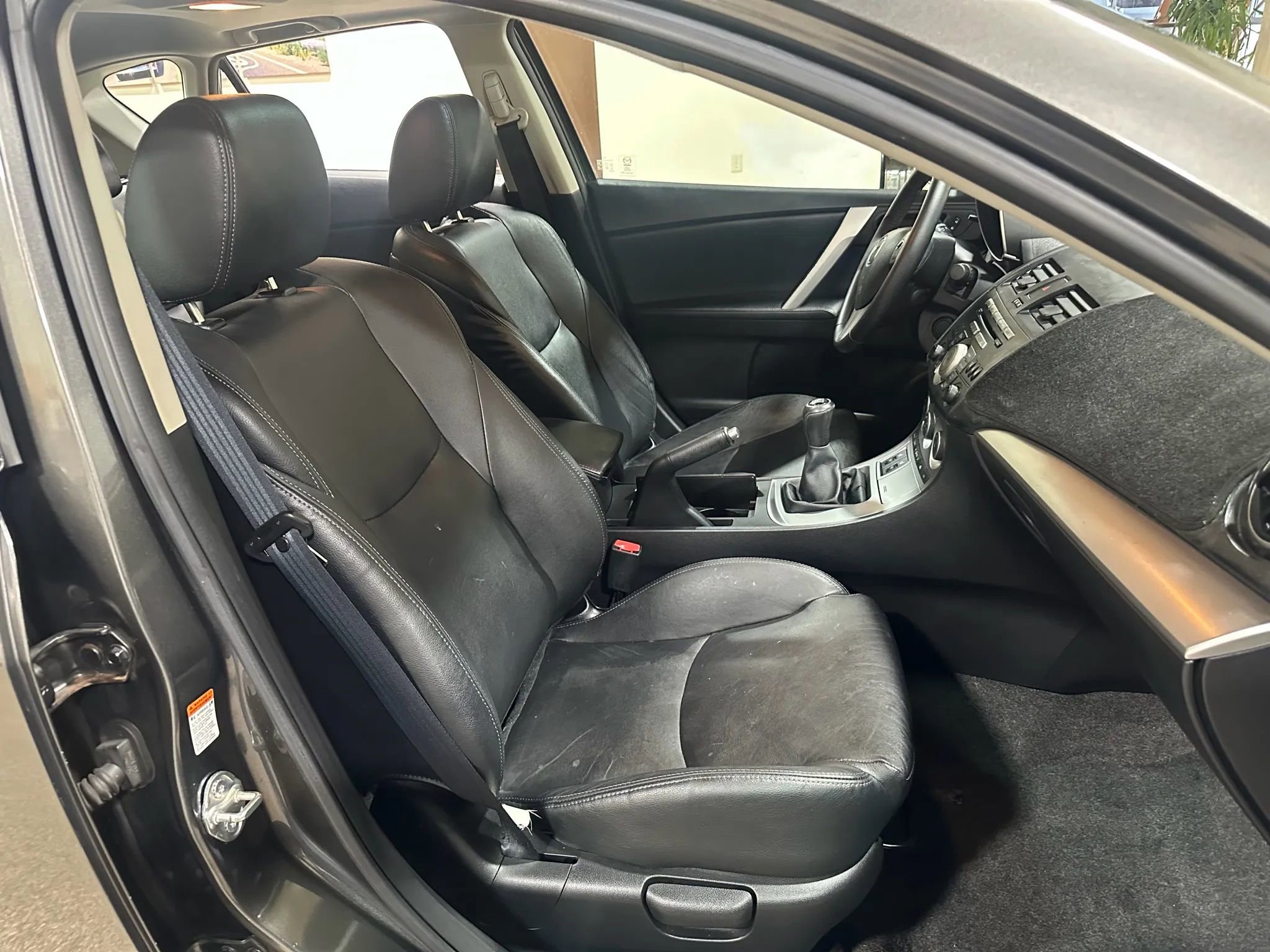 Used 2010 MAZDA MAZDA3 s Grand Touring image 26