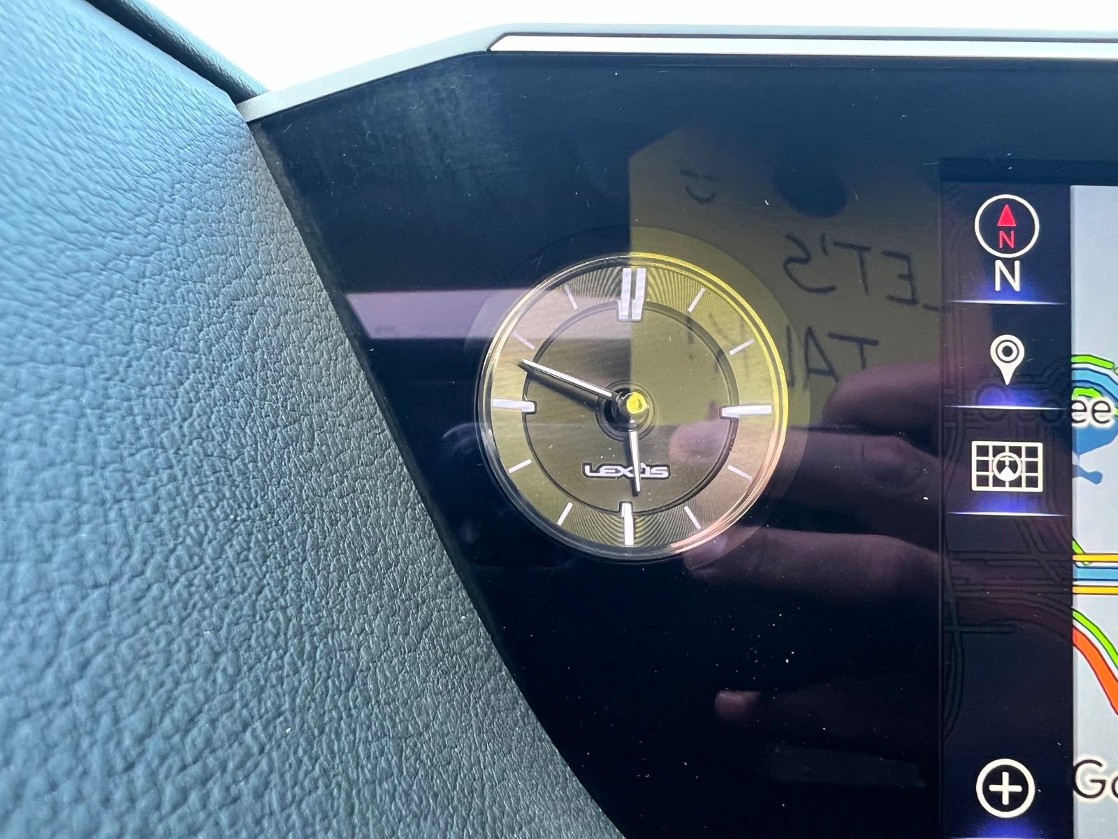 Used 2019 Lexus ES 300h Ultra Luxury w/ Accessory Package 2 FWD image 50
