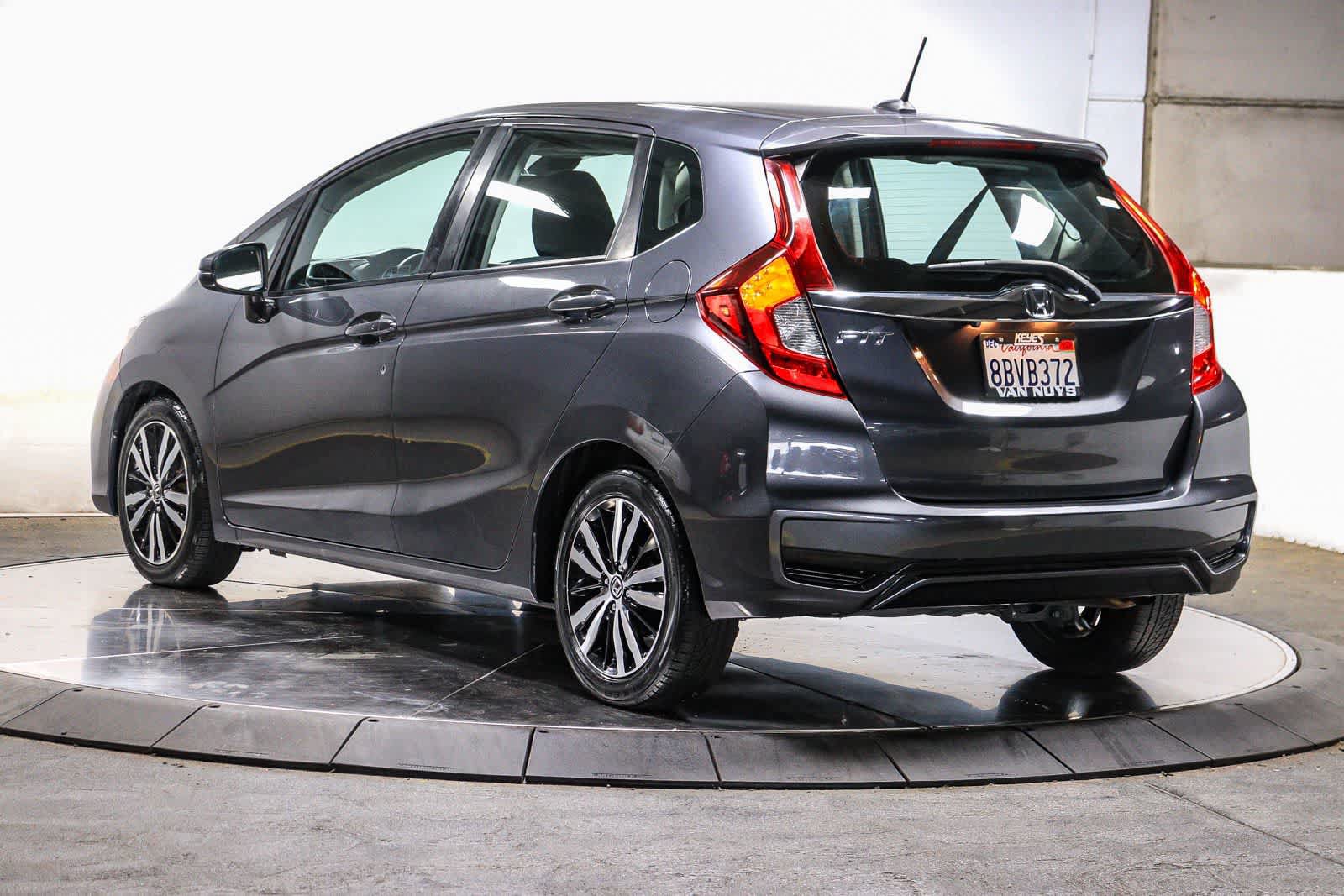 Used 2018 Honda Fit EX image 2
