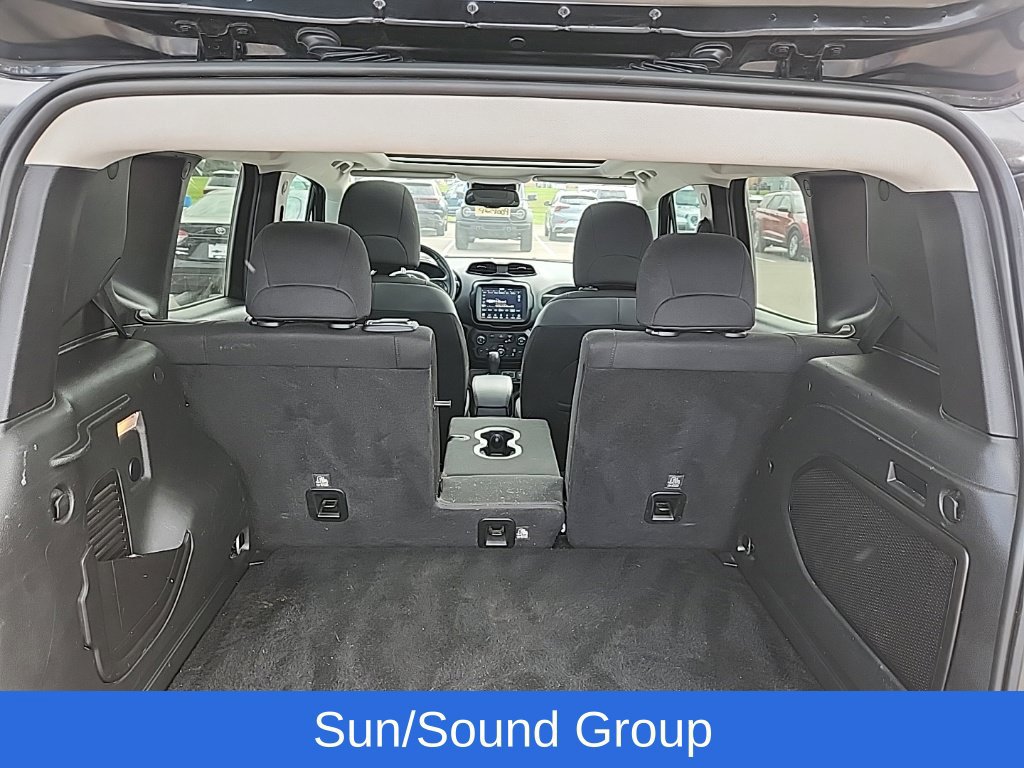 Used 2022 Jeep Renegade Trailhawk w/ Sun/Sound Group AWD/4WD image 15