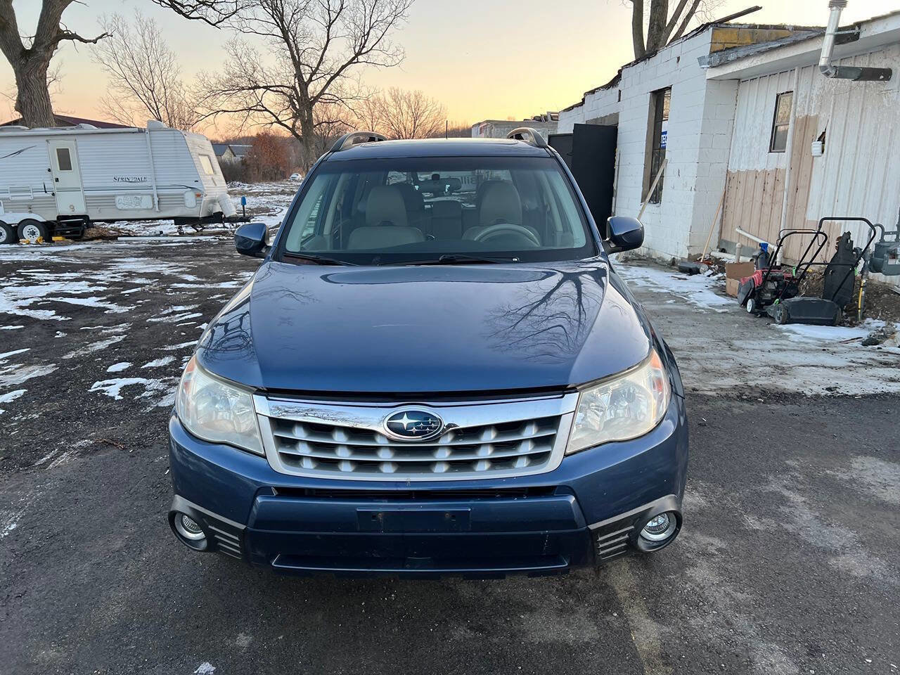 Used 2013 Subaru Forester 2.5X Limited AWD/4WD image 2