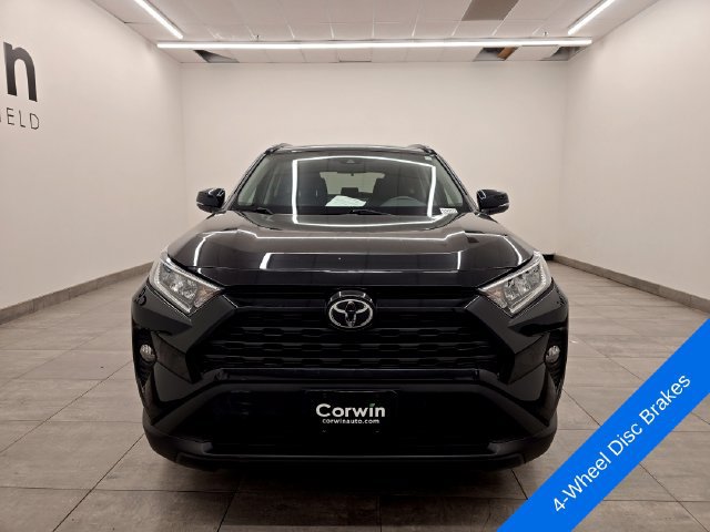 Used 2021 Toyota RAV4 XLE w/ XLE Grade Weather Package AWD/4WD image 7