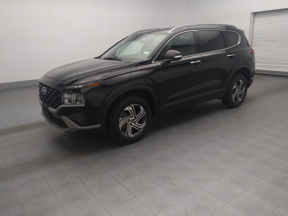 Used 2023 Hyundai Santa Fe SEL image 2