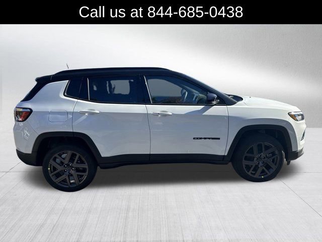 New 2026 Jeep Compass Limited w/ Sun, Sound & Navigation Group image 4