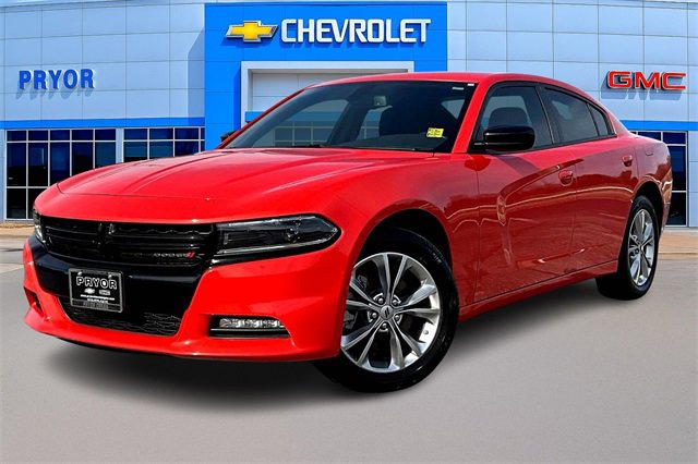 Used 2023 Dodge Charger SXT image 3