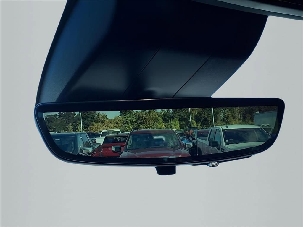 Used 2024 GMC Sierra 3500 Denali w/ Denali Reserve Package image 7