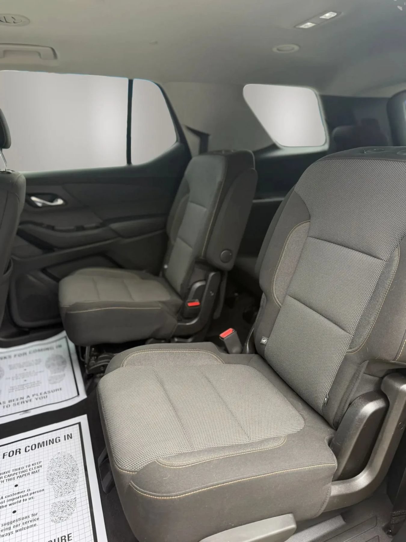 Used 2021 Chevrolet Traverse LT AWD/4WD image 18